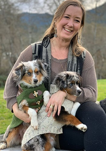 Jasper, a toy Australian shepherd and pet parent Ashley.